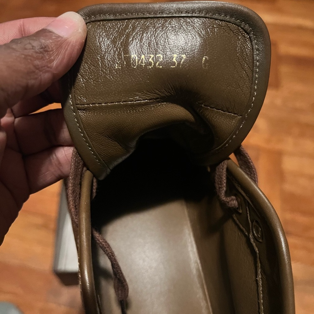 Gucci sneakers olive green with gold - Picture 9 of 10